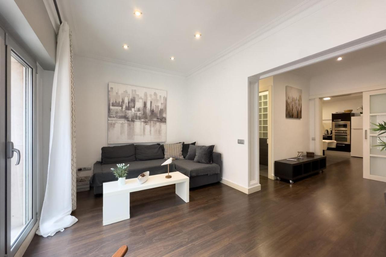 Key Sagrada Familia & Park Guell Apartment Barcelona Exteriör bild